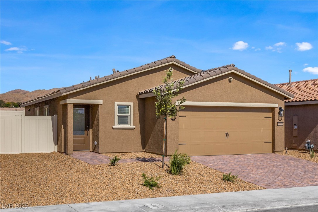 1708 Desert Path Avenue Property Photo
