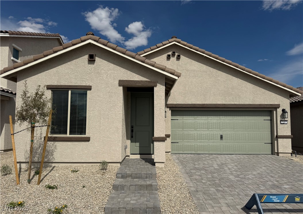 3224 Walker River Street Property Photo 1