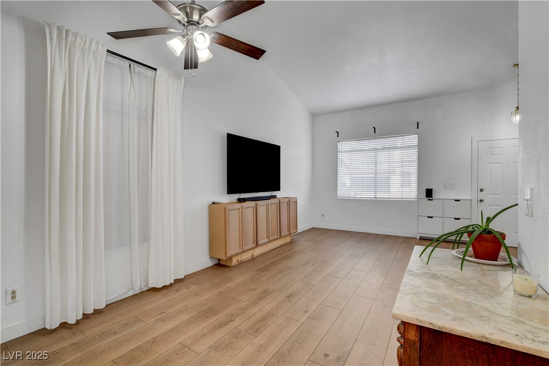 2504 Soldier Creek Court Property Photo 8