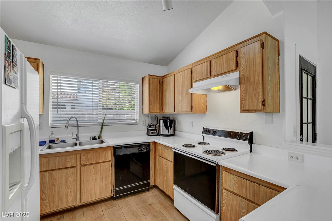 2504 Soldier Creek Court Property Photo 15