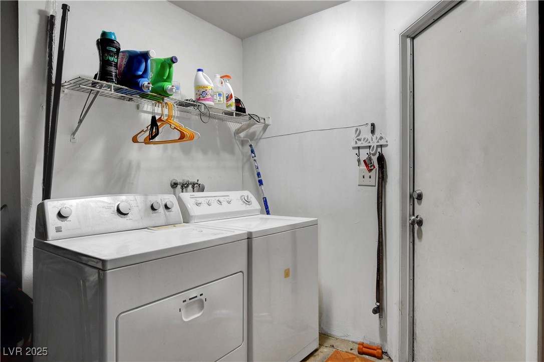 2504 Soldier Creek Court Property Photo 28