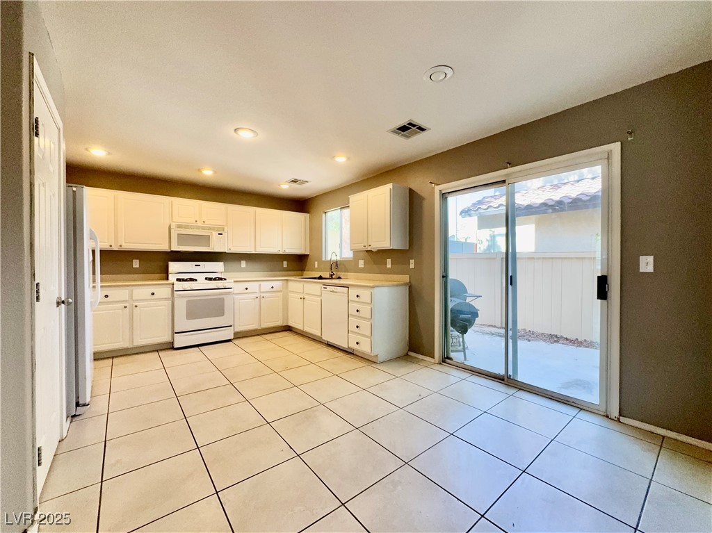 7173 Dravite Court Property Photo 5