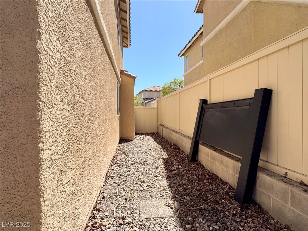 7173 Dravite Court Property Photo 18