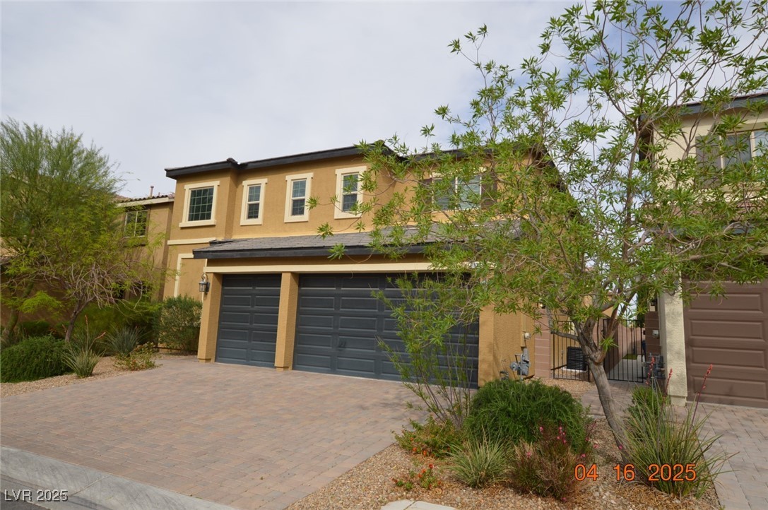 6138 Hays Cove Court Property Photo 3