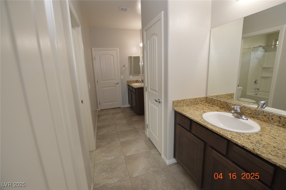 6138 Hays Cove Court Property Photo 28