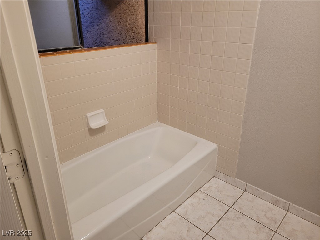 3621 Laguna Verde Way Property Photo 12