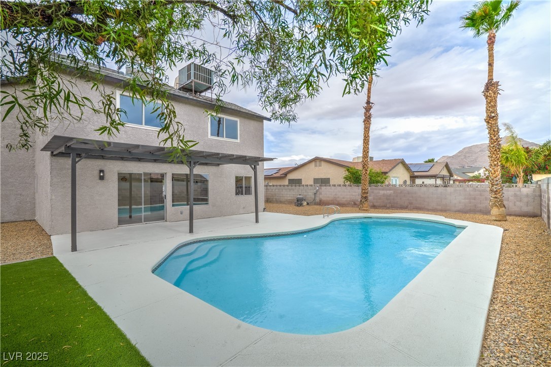 5629 Caladonia Avenue Property Photo