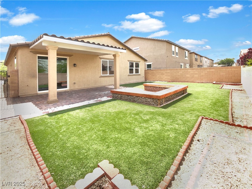 138 Scarlett View Avenue Property Photo 8