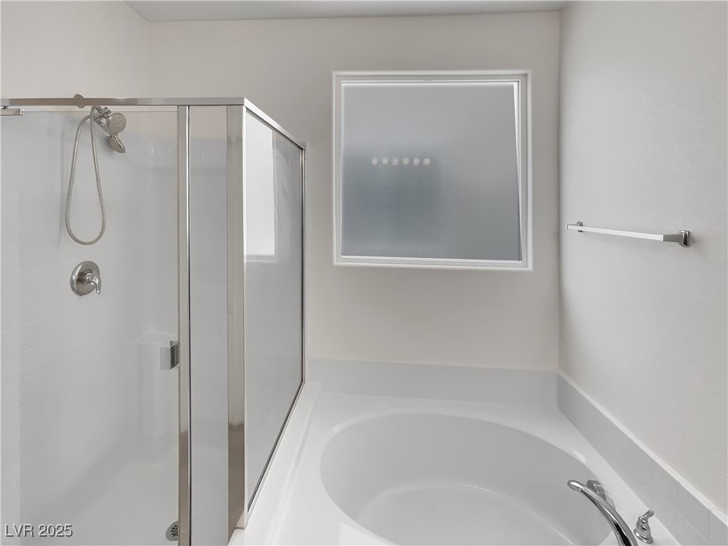 138 Scarlett View Avenue Property Photo 28