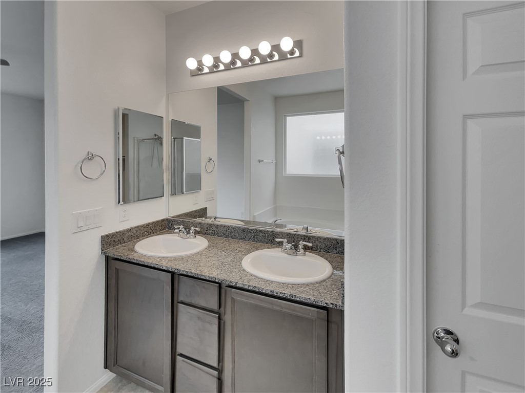 138 Scarlett View Avenue Property Photo 29