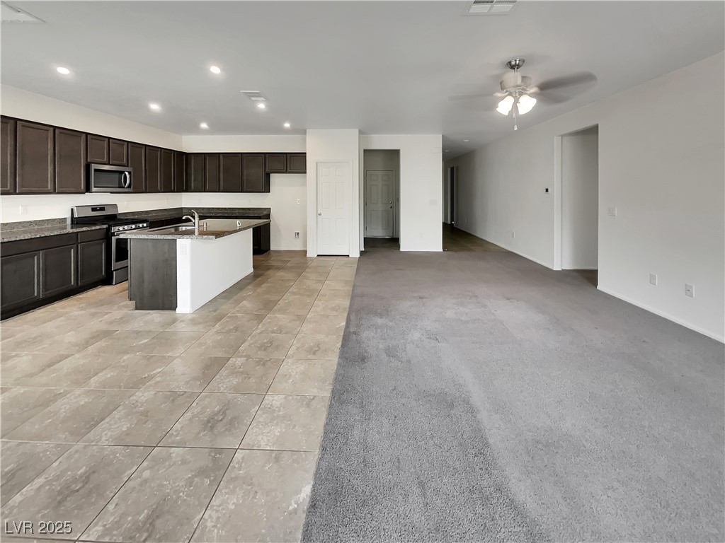 138 Scarlett View Avenue Property Photo 30