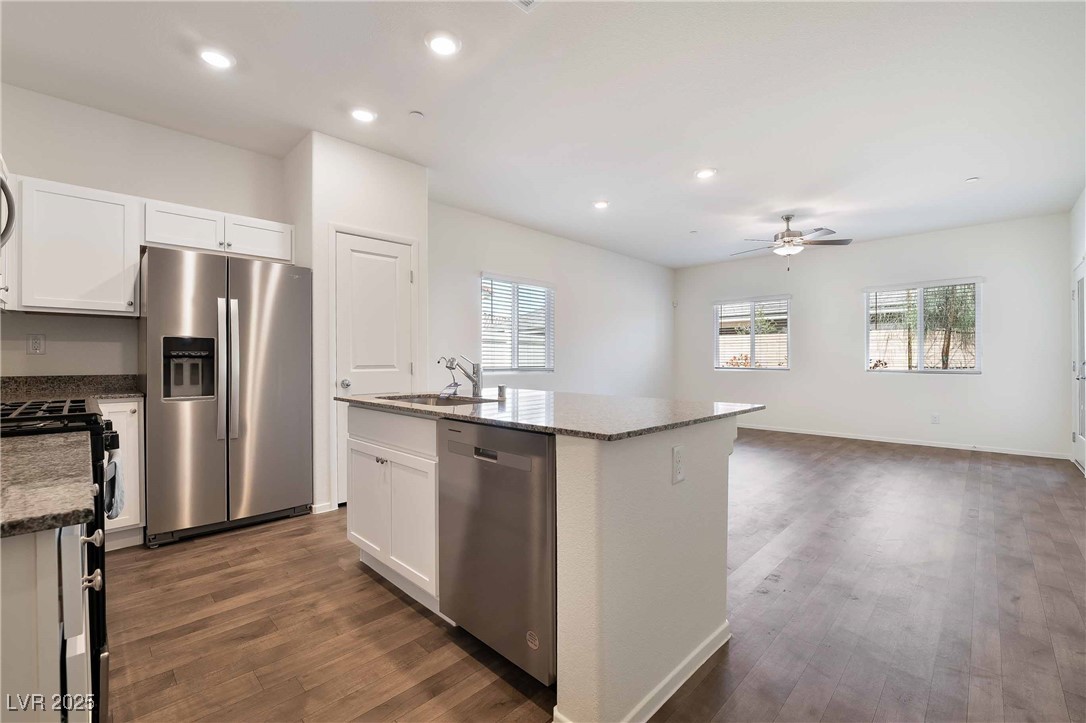362 Canary Song Drive Property Photo 4