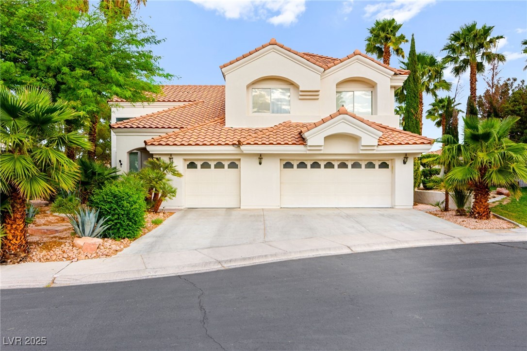 8117 Horizon Lake Drive Property Photo