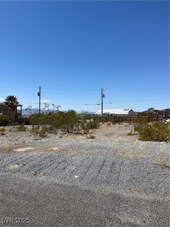 1960 South Blue Lane Property Photo 2