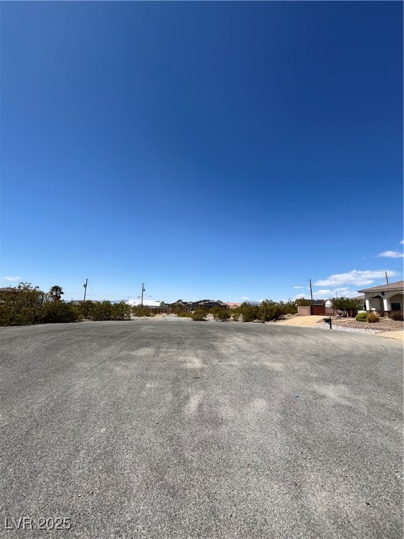 1960 South Blue Lane Property Photo 9