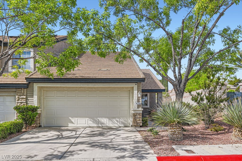 423 Red Canvas Place Property Photo