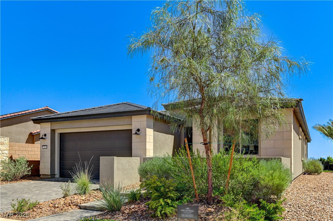54 Mirage View Drive Property Photo 5