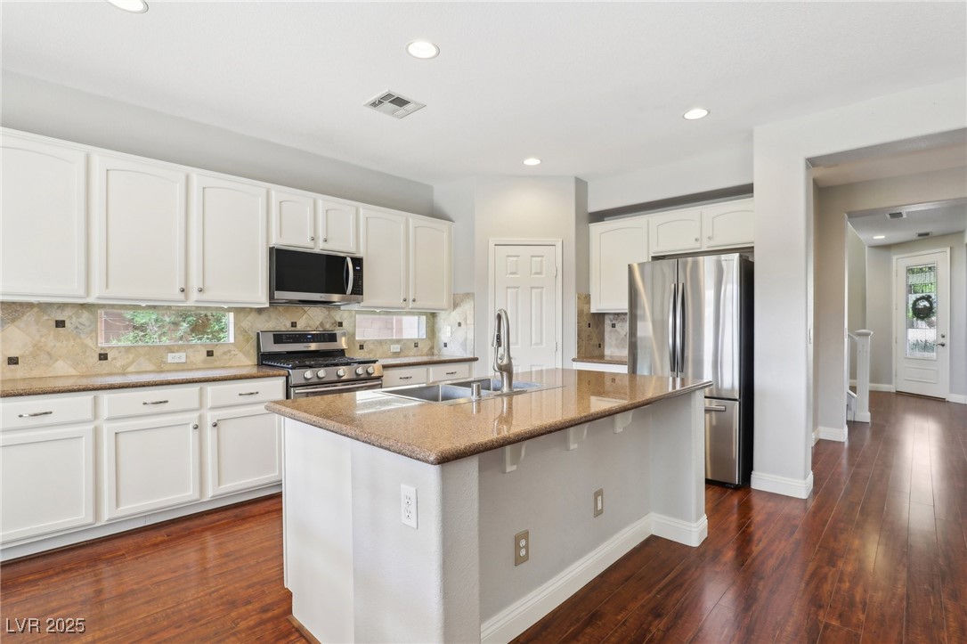 4213 Bridesmaid Falls Avenue Property Photo 1