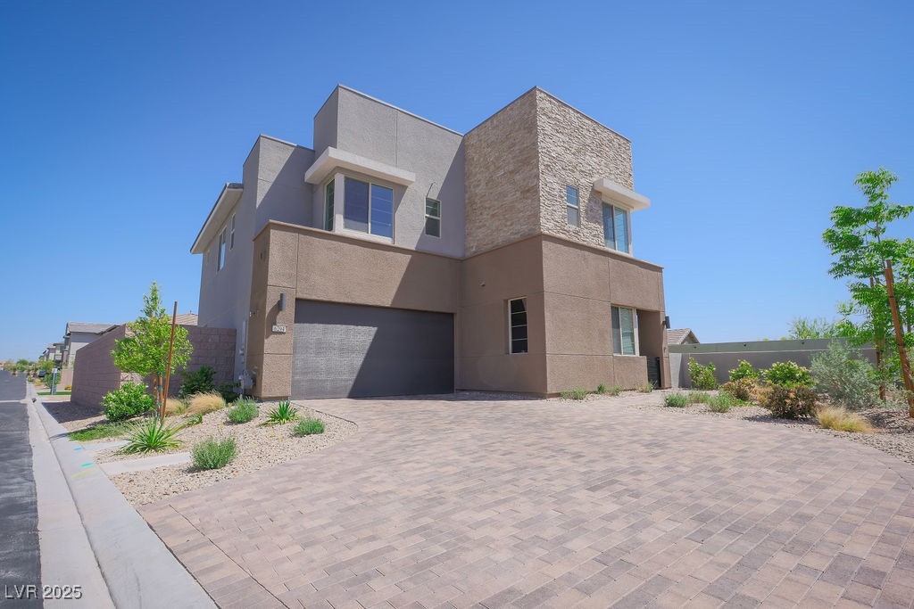 6294 Redstone Hills Drive Property Photo 1