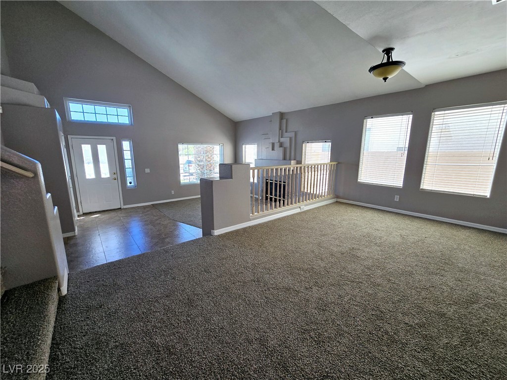 3759 Funston Way Property Photo 6