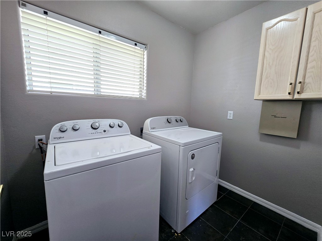 3759 Funston Way Property Photo 12