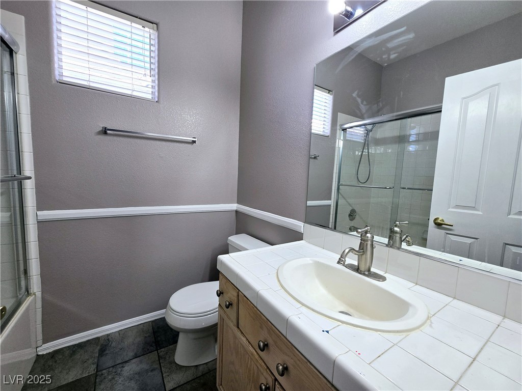 3759 Funston Way Property Photo 15