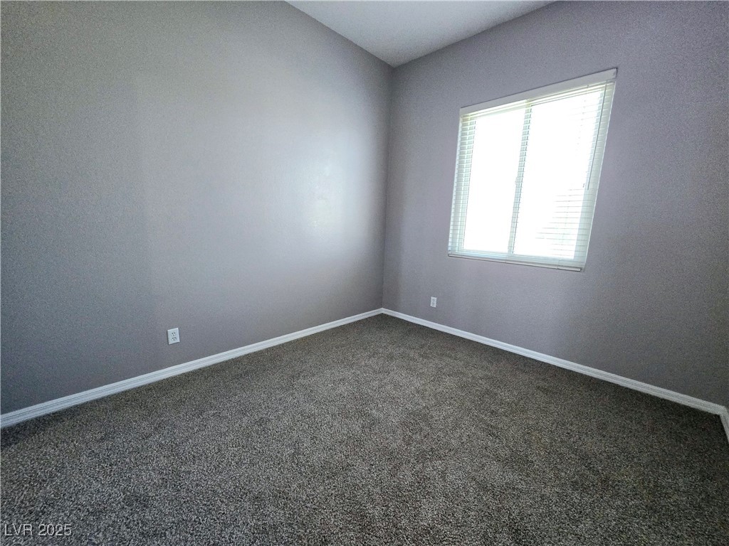 3759 Funston Way Property Photo 16