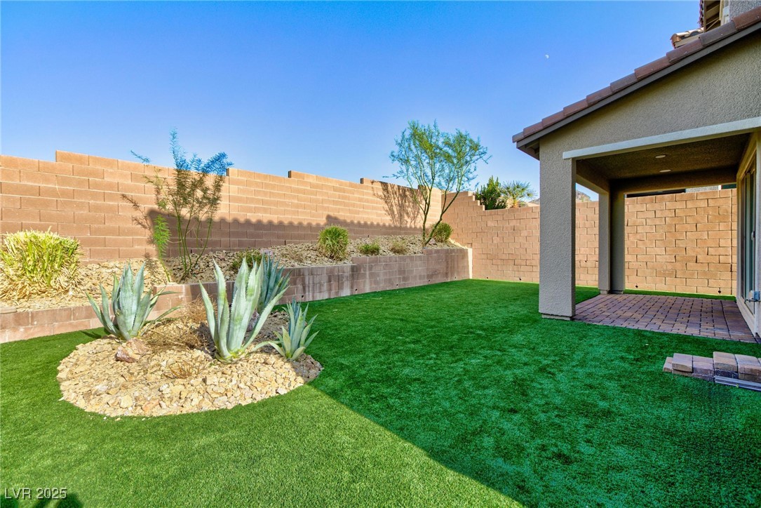 26 Lilla Rosa Street Property Photo 8