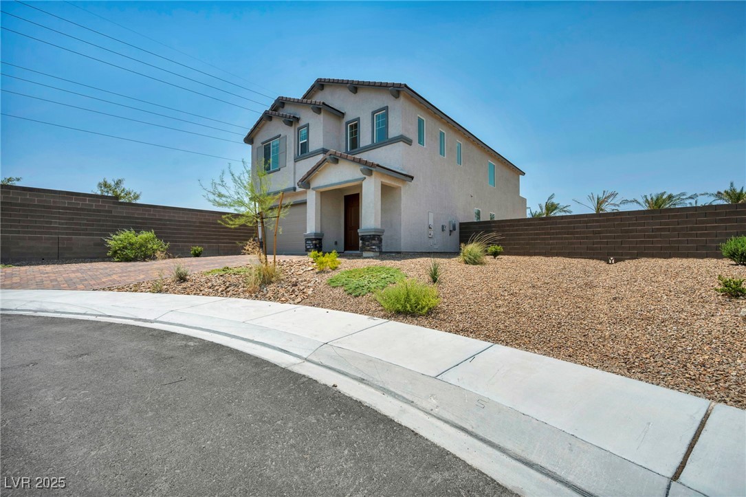 2809 Draughtsman Court Property Photo