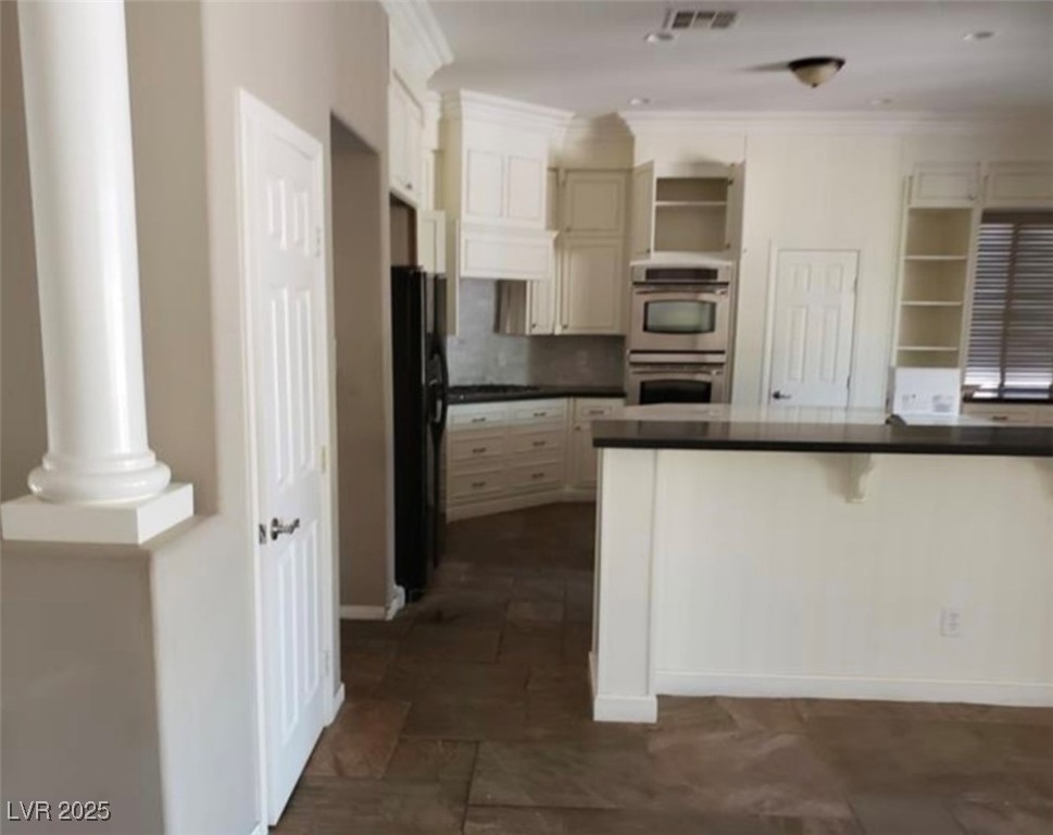 9338 Wilderness Glen Avenue Property Photo 8