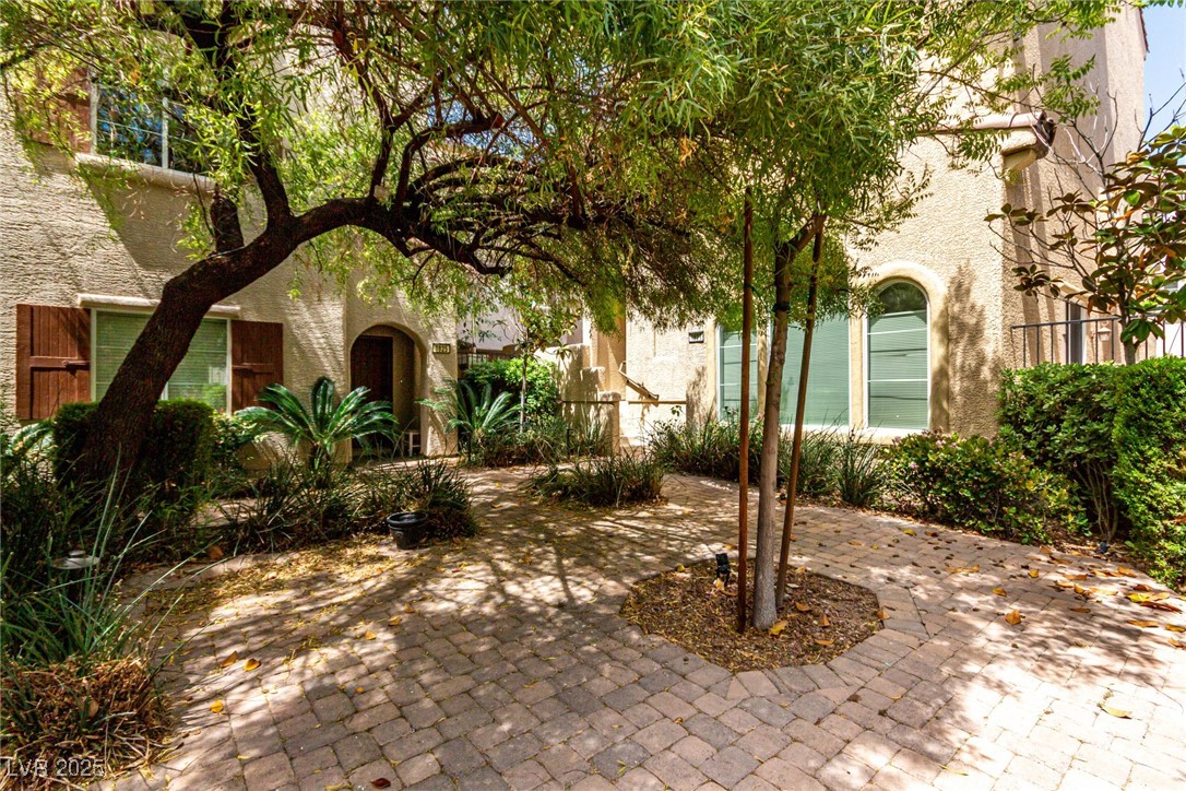 1831 Granemore Street Property Photo