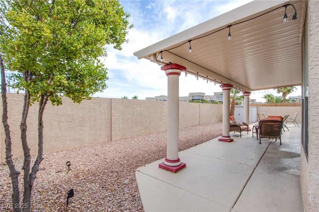 1552 Livingston Drive Property Photo 19