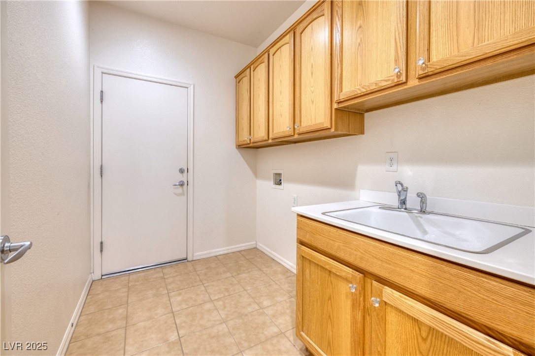 2219 Sawtooth Mountain Drive Property Photo 17