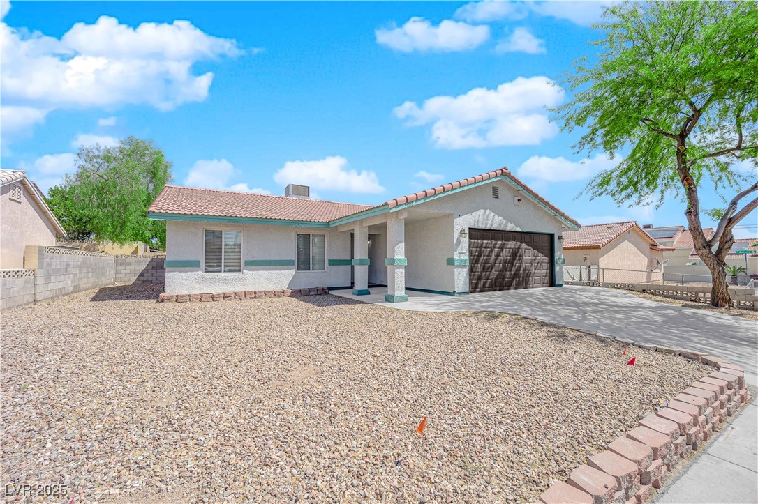 5608 Cory Place Property Photo 2