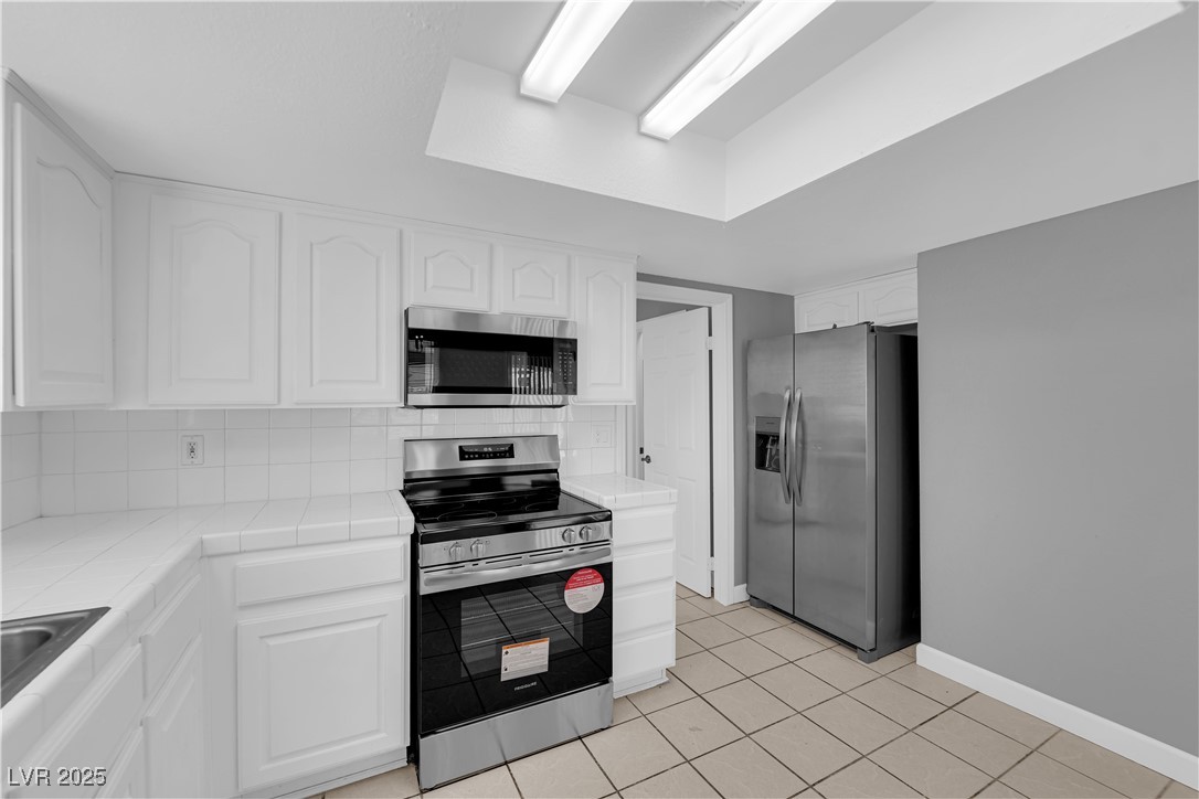 5608 Cory Place Property Photo 11