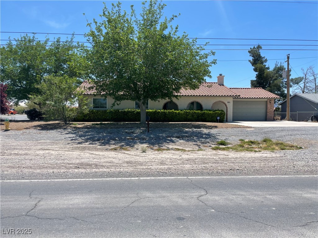 881 East Calvada Boulevard Property Photo