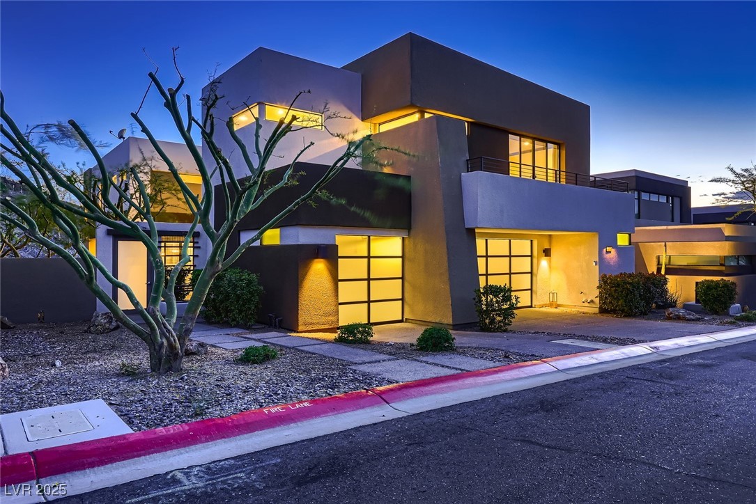 917 Vegas View Drive Property Photo 1
