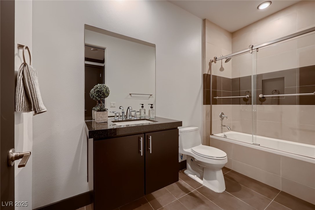 917 Vegas View Drive Property Photo 30