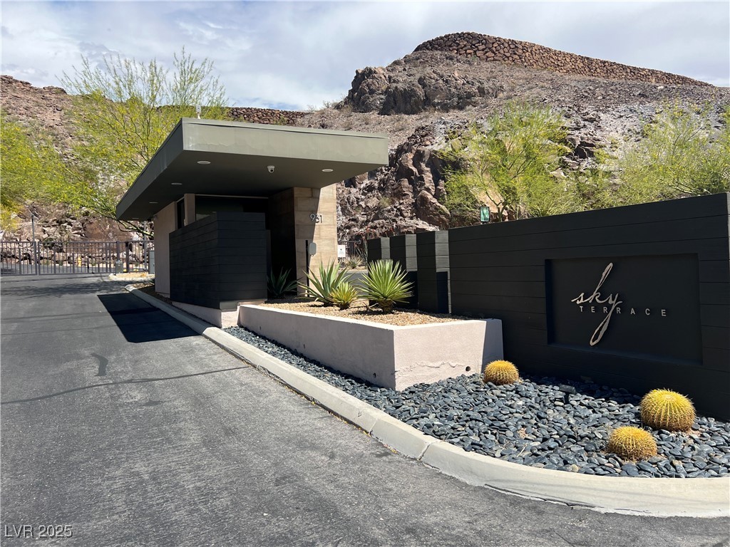 917 Vegas View Drive Property Photo 66