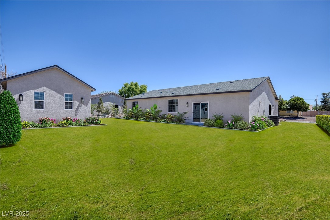 790 Lone Pine Road Property Photo