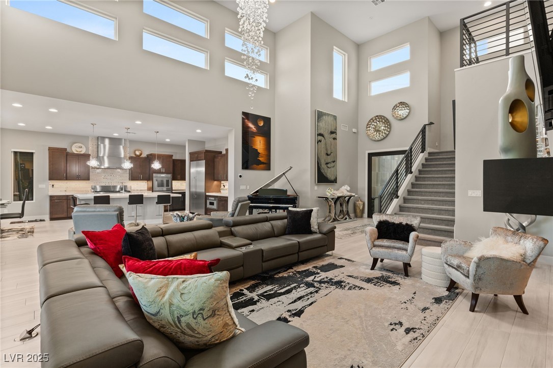 4024 Desert Trace Court Property Photo 8