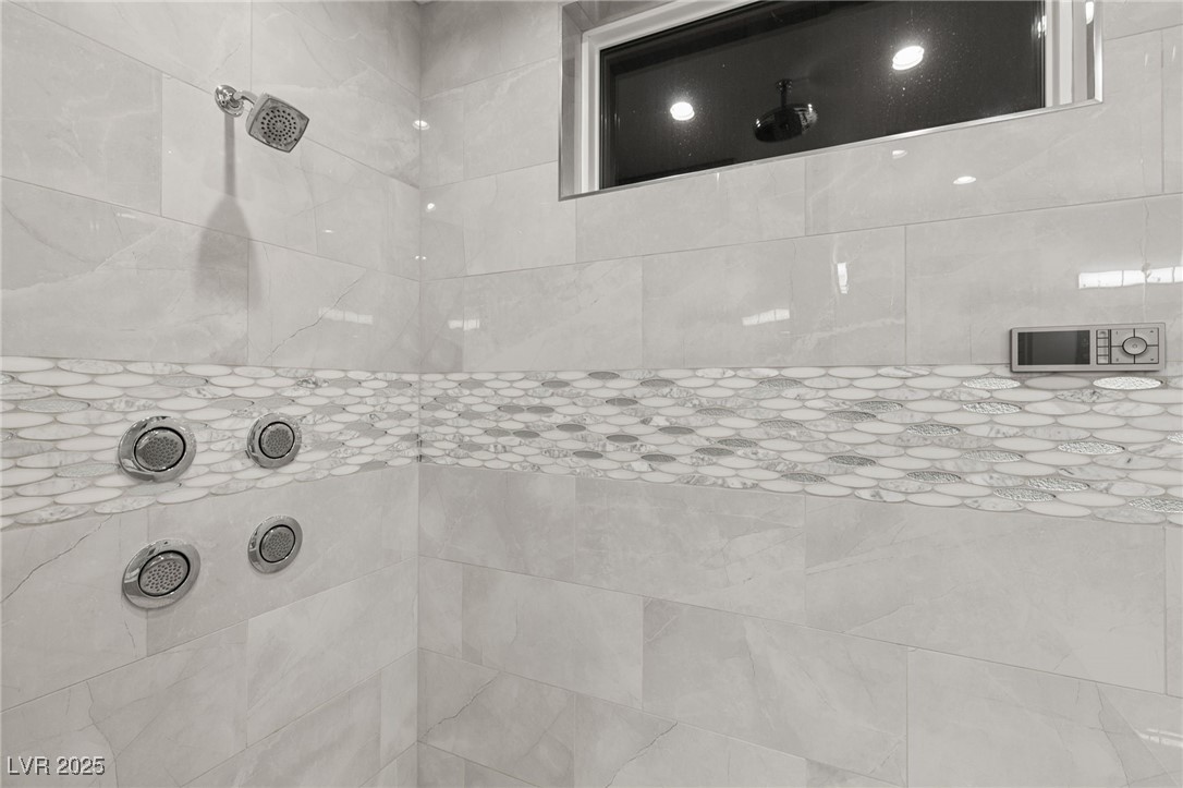 4024 Desert Trace Court Property Photo 21