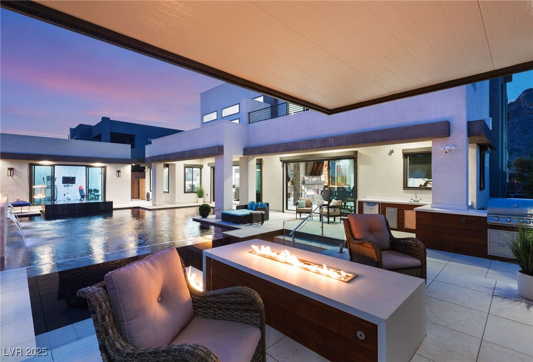 4024 Desert Trace Court Property Photo 48