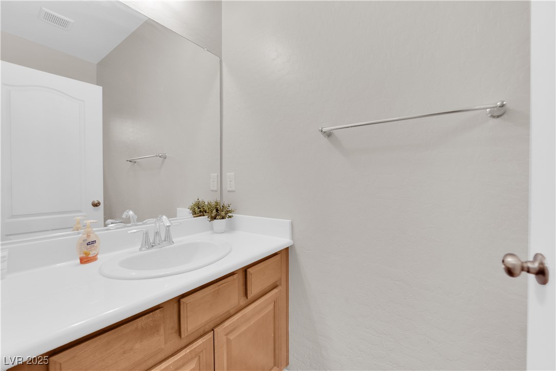 9024 Hazy Haven Court Property Photo 17
