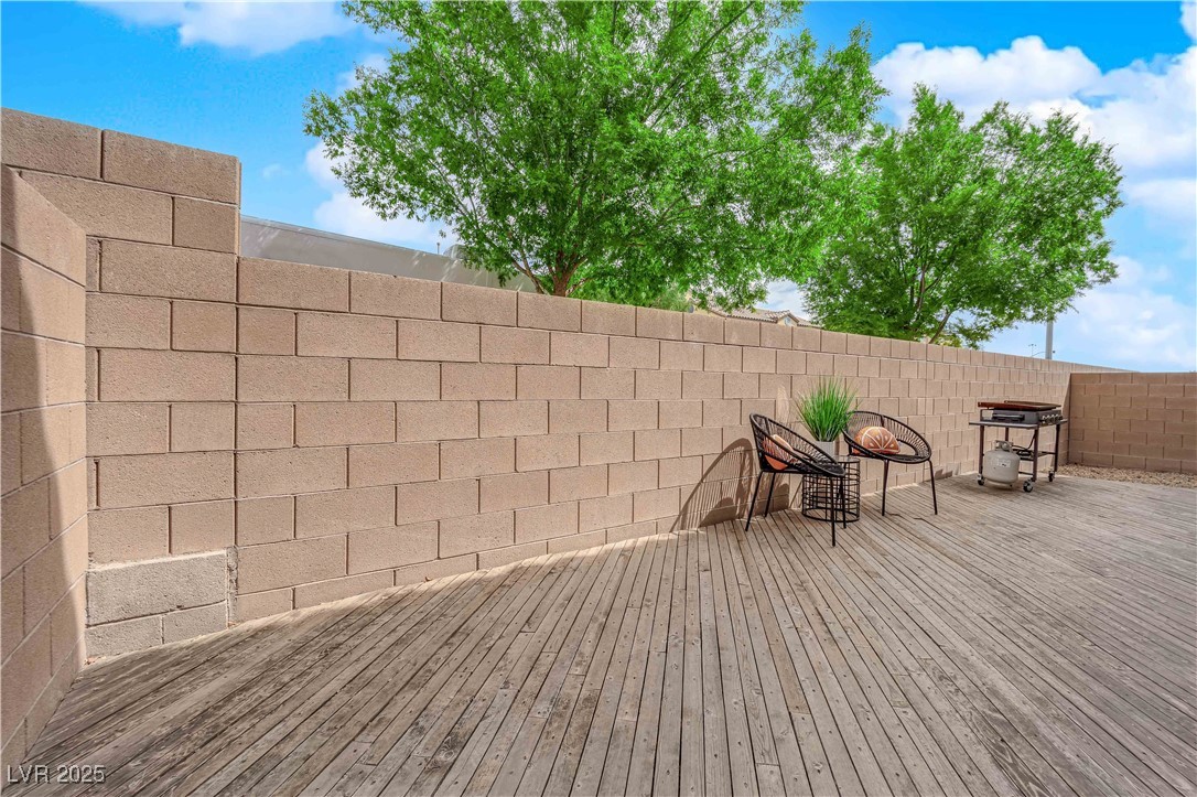 9024 Hazy Haven Court Property Photo 34