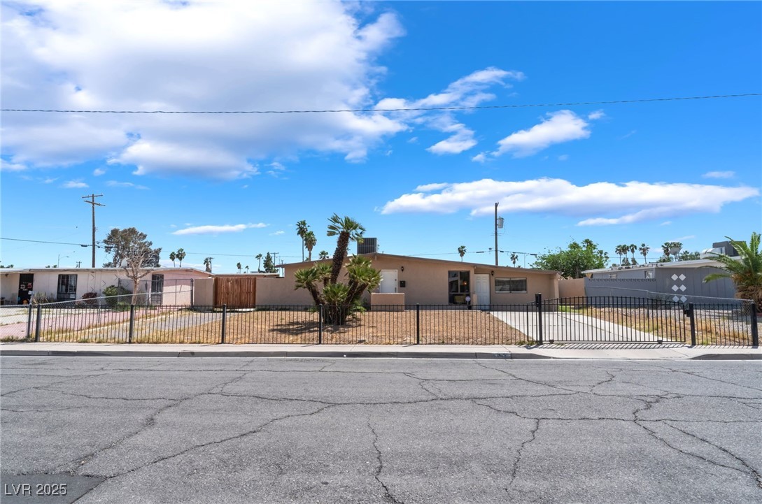 1615 Palora Avenue Property Photo