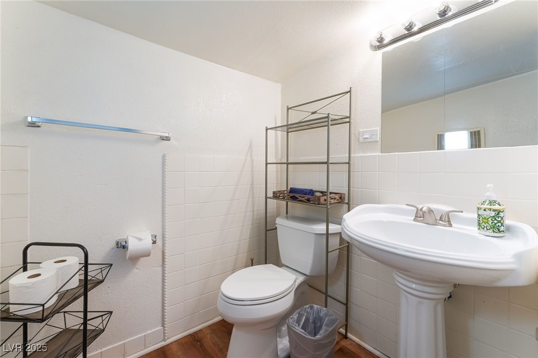 1615 Palora Avenue Property Photo 18