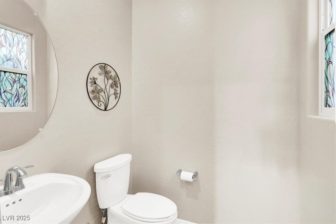 12426 Oregon Cherry Avenue Property Photo 11