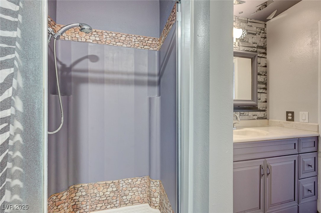 3266 Mountain Spring Road Property Photo 18