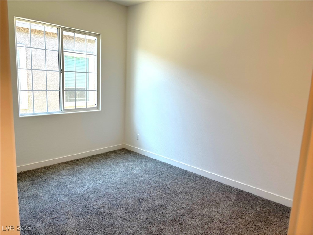 10264 Tumbaga Street Property Photo 7